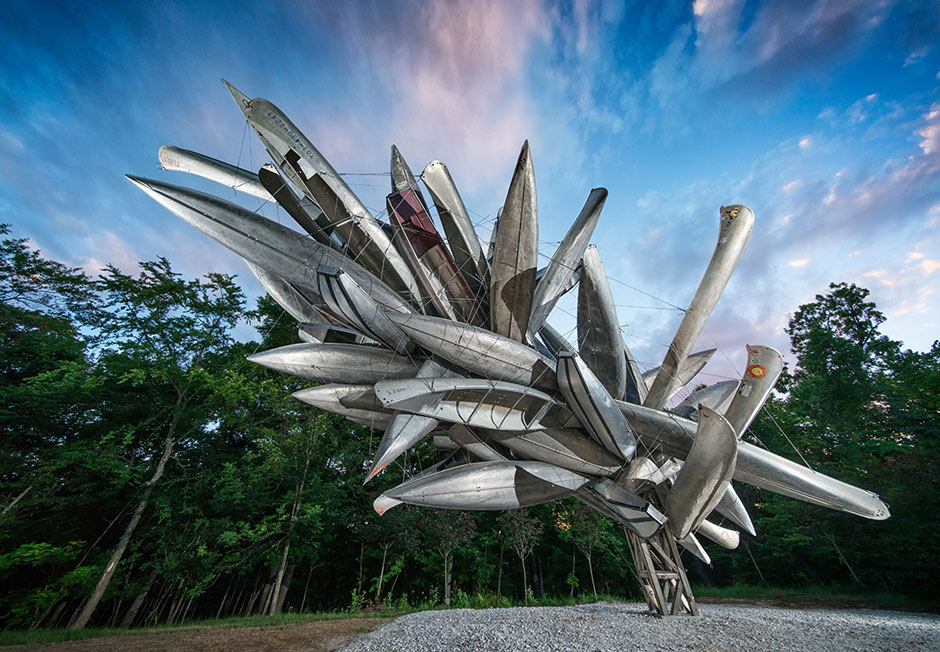Nancy Rubins, Monochrome II, 2010-2018 | Crystal Bridges Museum of American Art | Case Study | Gallery Systems