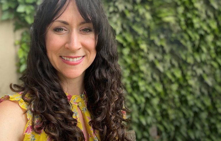 Collective Conversations with Amanda Shields